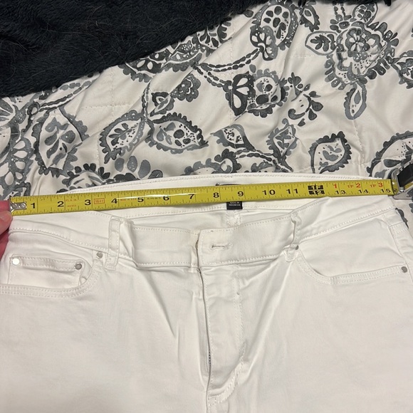 Denim Deal size 8 - Picture 4 of 7